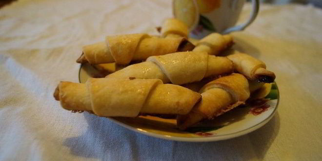 Рецепт рулетиков с безе