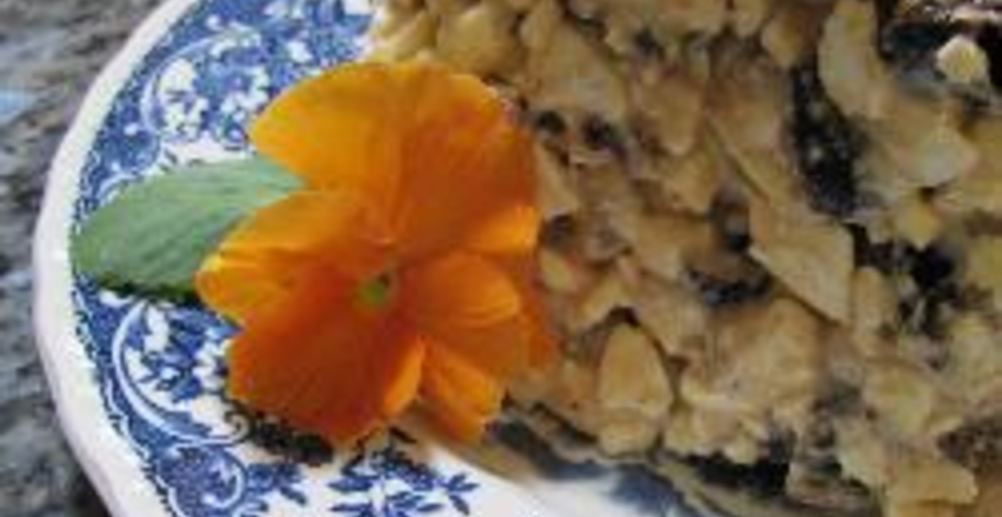 Рецепт торт-безе елка с кокосовым кремом и раффаэлло