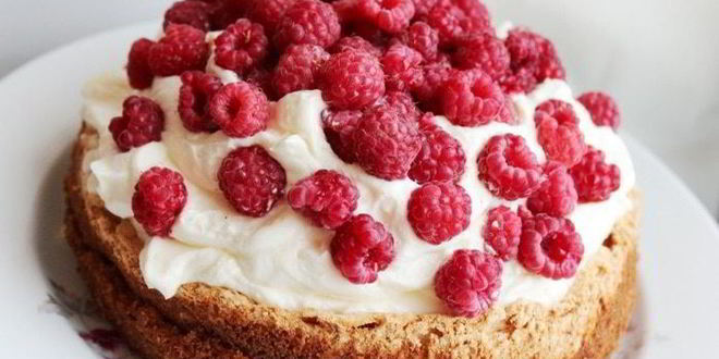 Рецепт торта-безе с малиной