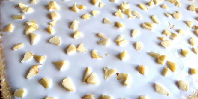 Рецепт творожного рулета с безейной прослойкой