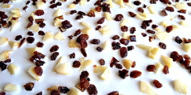 Рецепт творожного рулета с безейной прослойкой