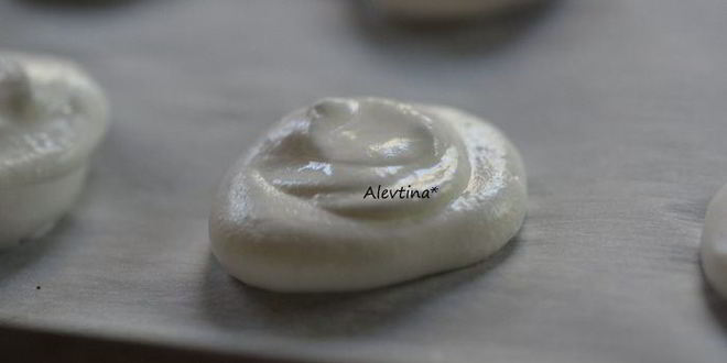 Рецепт украшений из безе с шоколадом