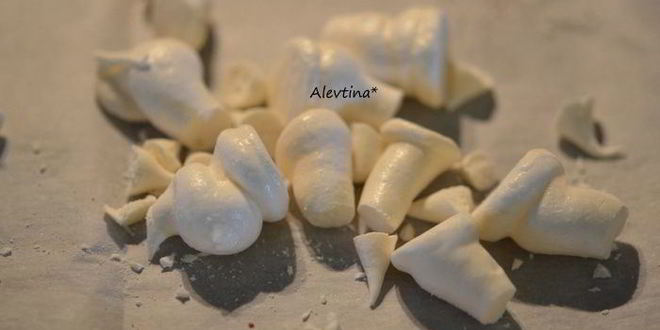 Рецепт украшений из безе с шоколадом