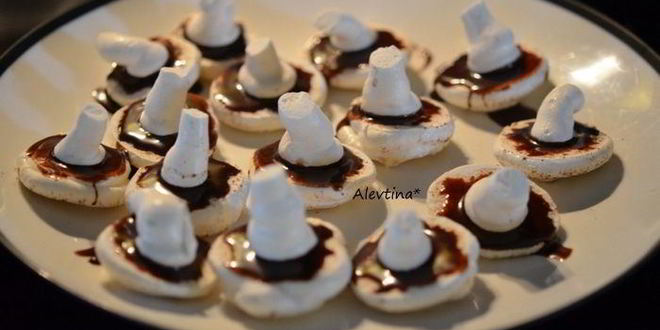 Рецепт украшений из безе с шоколадом