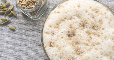 Рецепт Кофе латте с халвой