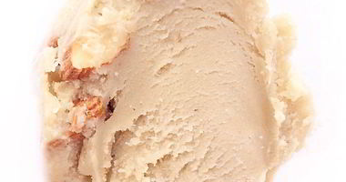Рецепт Мороженого с халвой и миндалем