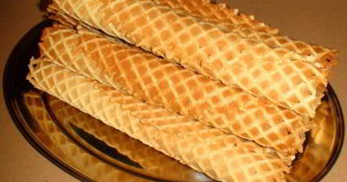 Рецепт Вафельной трубочки с халвой