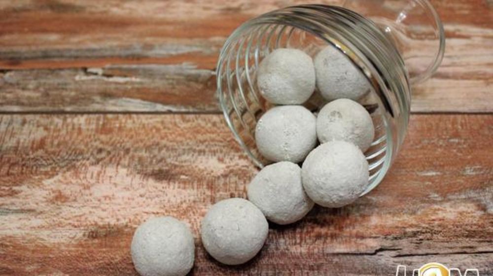 Как приготовить чечевичные конфеты с миндалем