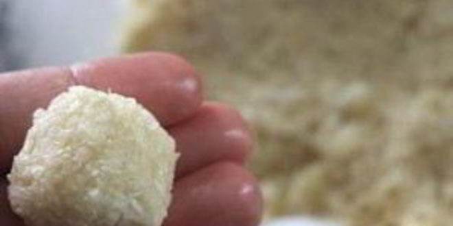 Рецепт кокосовых конфет с миндалем и шоколадом