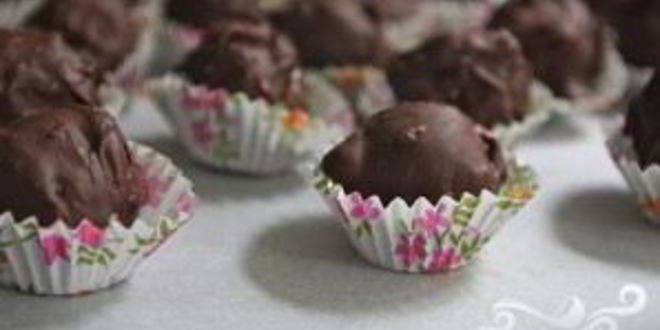 Рецепт кокосовых конфет с миндалем и шоколадом