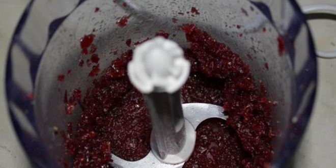 Рецепт конфет из вяленой клюквы в шоколаде