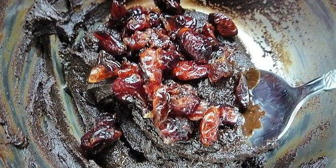 Рецепт конфет с вяленой вишней и отрубями