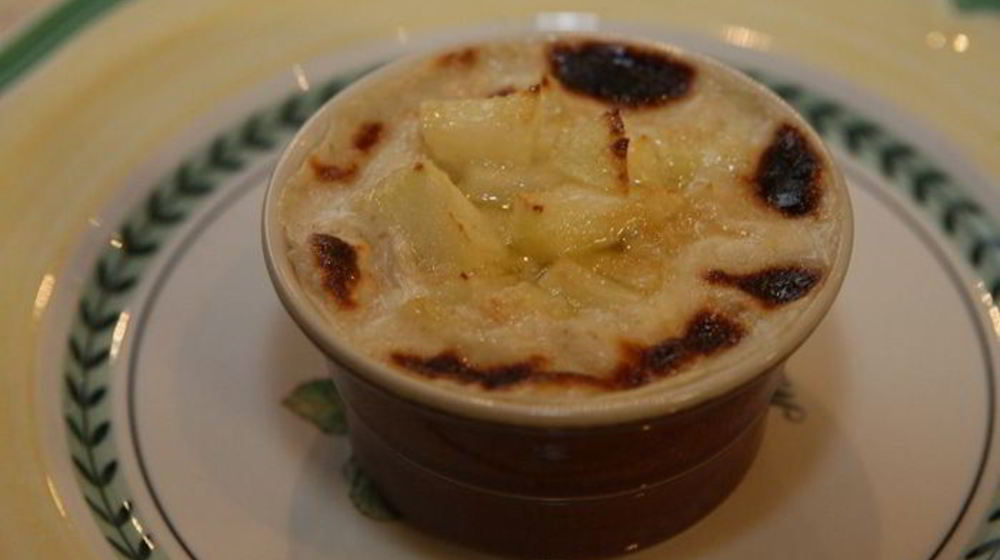 Как приготовить крем-карамель из геркулеса с запеченными яблоками