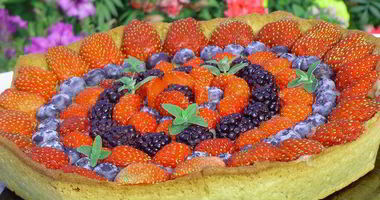 Рецепт Кростаты с ягодами и заварным кремом