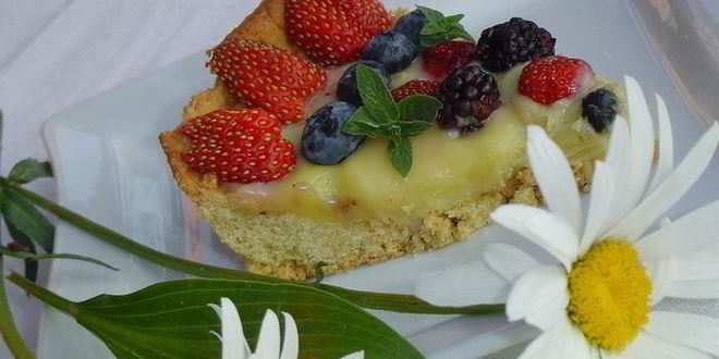 Рецепт кростаты с ягодами и заварным кремом