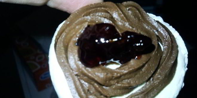 Рецепт меренг с шоколадным кремом