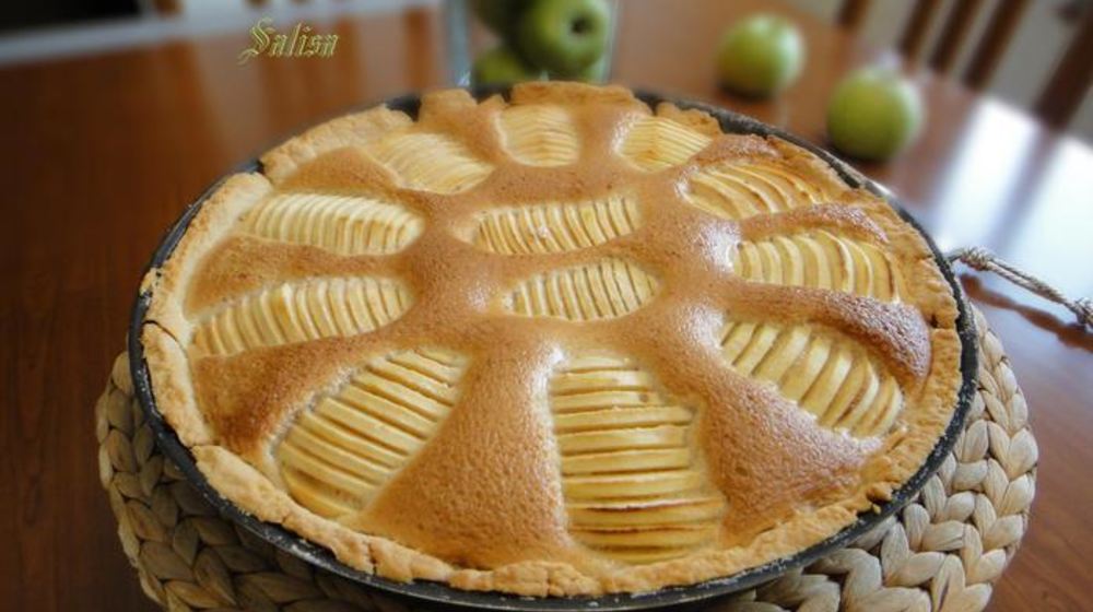 Как приготовить яблочные ломтики в крем-брюле на песочном тесте