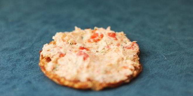 Рецепт закусочного мини-крепвиля с творожным кремом