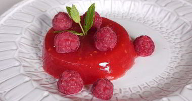 Рецепт Малинового желе с пузырьками