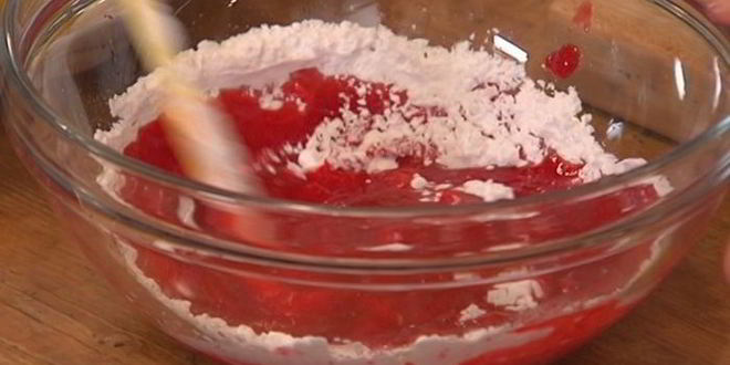 Рецепт малинового желе с пузырьками