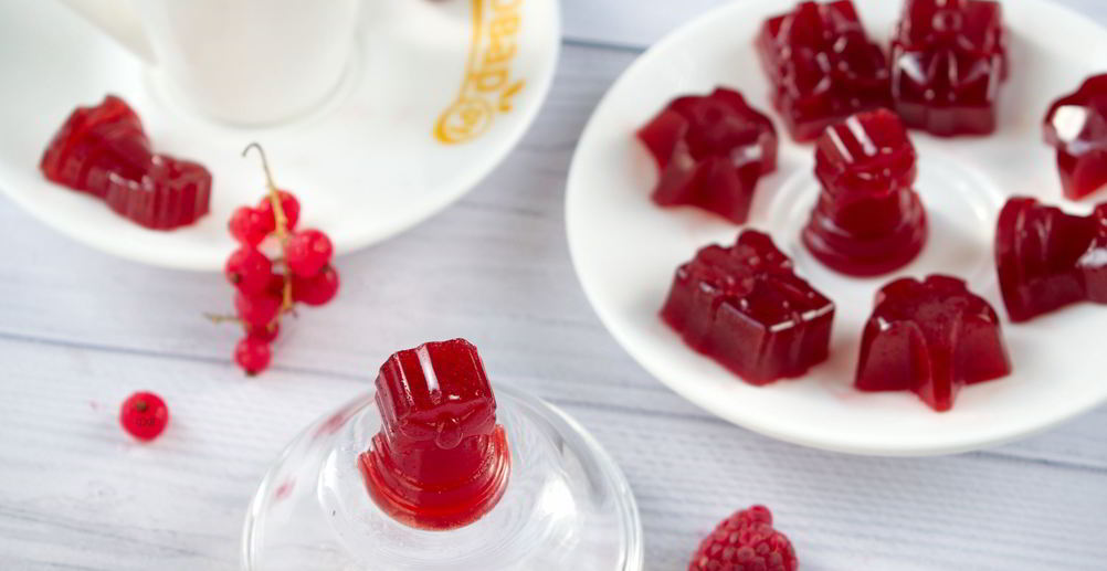 Рецепт чай из сушеных листьев малины, клубники и смородины