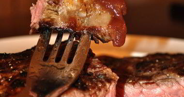 Рецепт Стейка с соусом Луковый мармелад