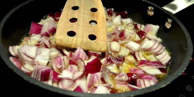 Рецепт стейка с соусом луковый мармелад