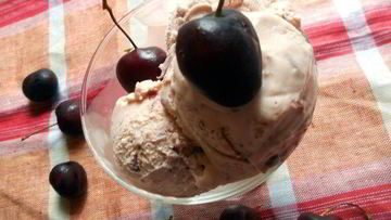 Рецепт Черешневого мороженого с маскарпоне