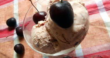 Рецепт Черешневого мороженого с маскарпоне