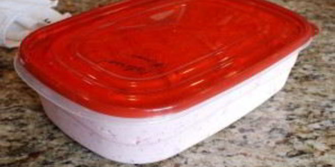 Рецепт десерта из мороженого