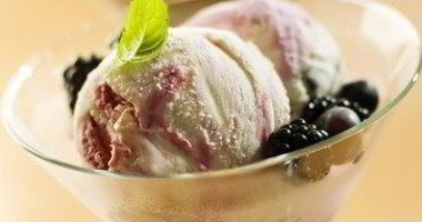 Рецепт Ежевично-сливочного мороженого