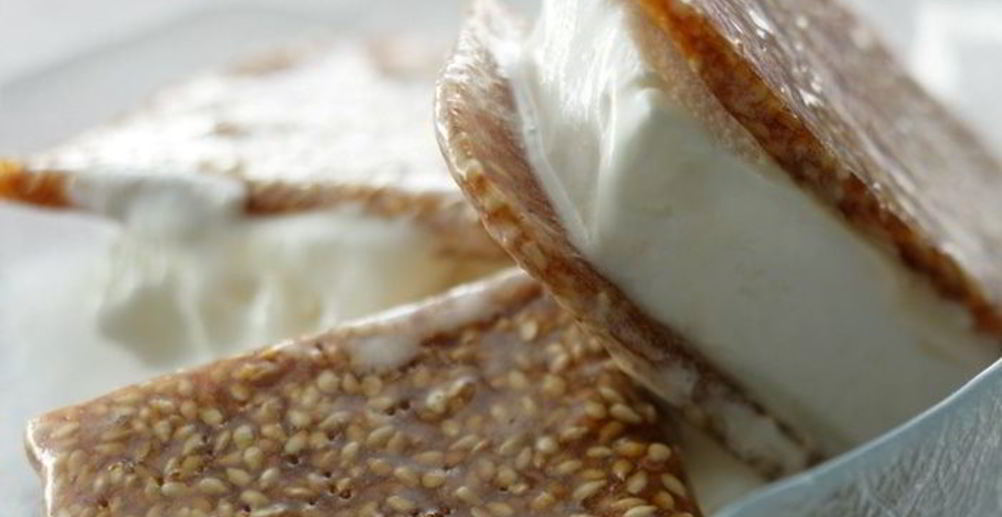 Рецепт лимонно-имбирного йогуртовое мороженое