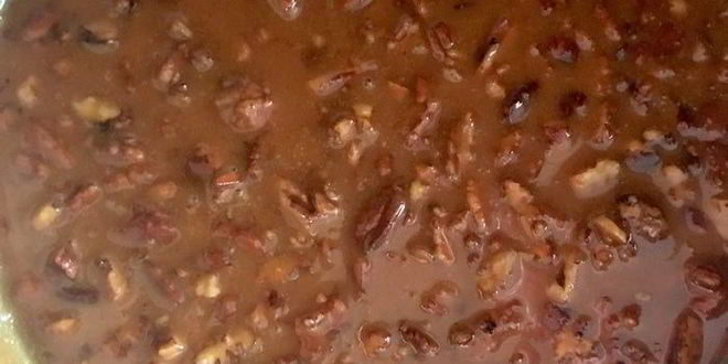 Рецепт карамельного мороженого с карамельными орешками