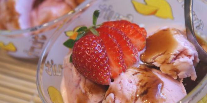 Рецепт клубничного мороженого