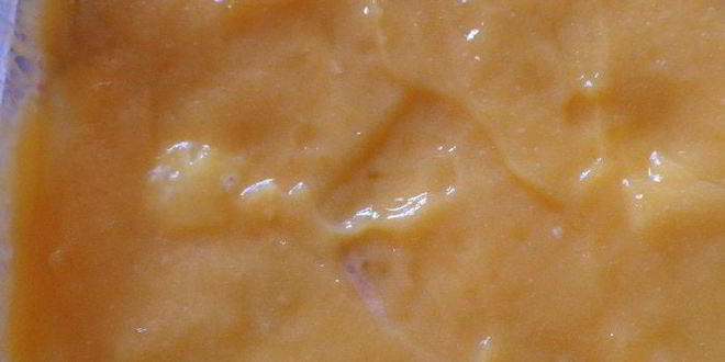 Рецепт мангова-черничного мороженого с конфетами рафаэлло с шоколадными шариками