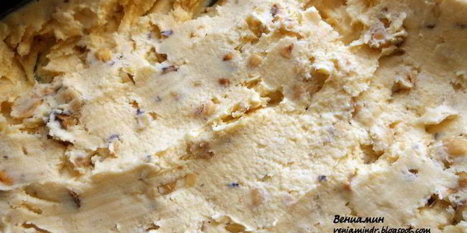 Рецепт медового мороженого с фундуком