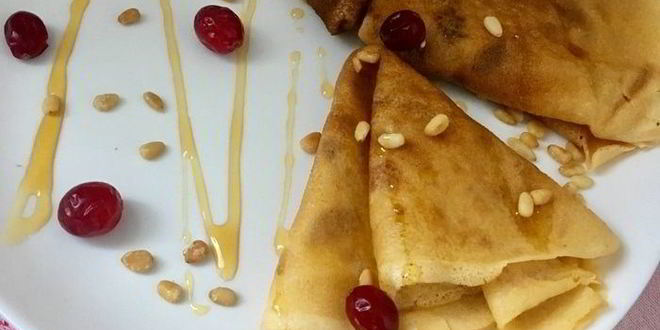 Рецепт мороженого с шоколадным пралине в блинных рожках