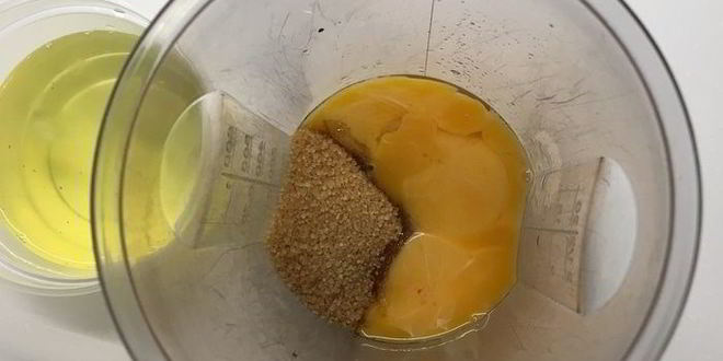 Рецепт мороженого с шоколадным пралине в блинных рожках