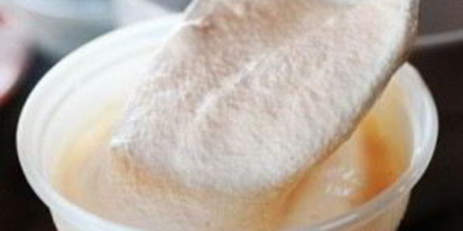 Рецепт мятна-ванильного сливочного мороженого