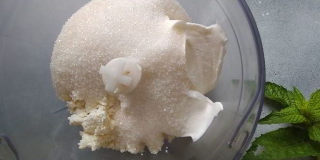 Рецепт ягодного мороженого с мятой