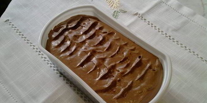 Рецепт безе с шоколадным муссом и фруктами