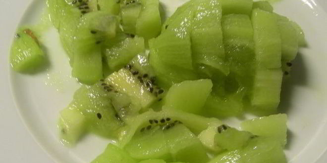 Рецепт йогуртова-клубничного мусс с киви