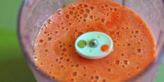 Рецепт клубничного мусса с кинзой