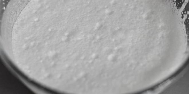 Рецепт клубничного мусса с кинзой