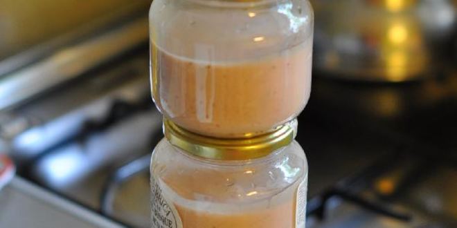 Рецепт клубничного мусса с кинзой