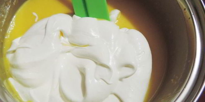 Рецепт клюквенного торта-мусса с миндальным пралине праздничный