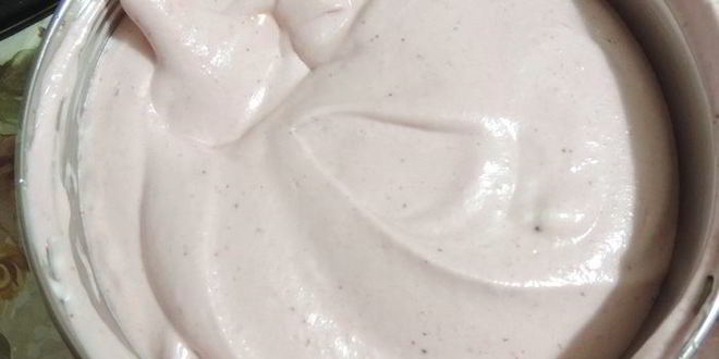 Рецепт клюквенного торта-мусса с миндальным пралине праздничный