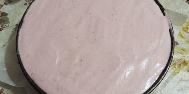 Рецепт клюквенного торта-мусса с миндальным пралине праздничный