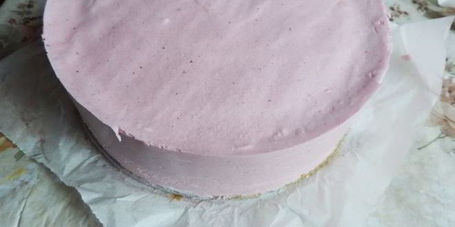 Рецепт клюквенного торта-мусса с миндальным пралине праздничный