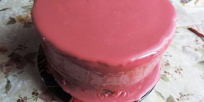 Рецепт клюквенного торта-мусса с миндальным пралине праздничный